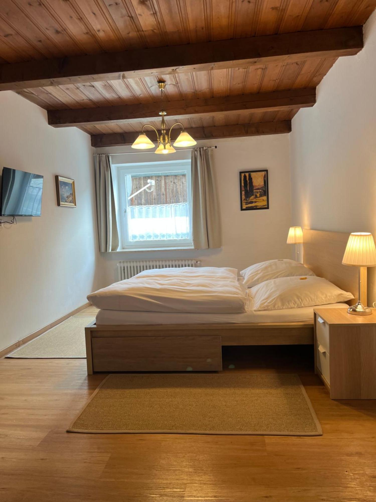 Ferienwohnung Aumuehle Фрайласинг Екстериор снимка
