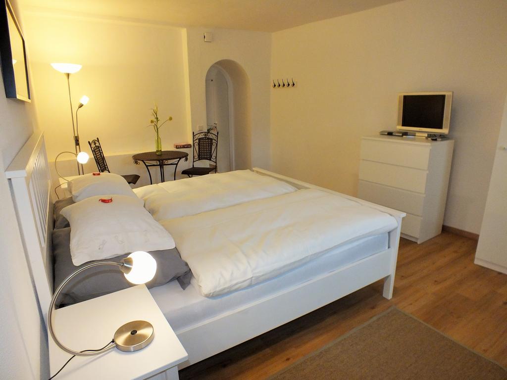 Ferienwohnung Aumuehle Фрайласинг Стая снимка